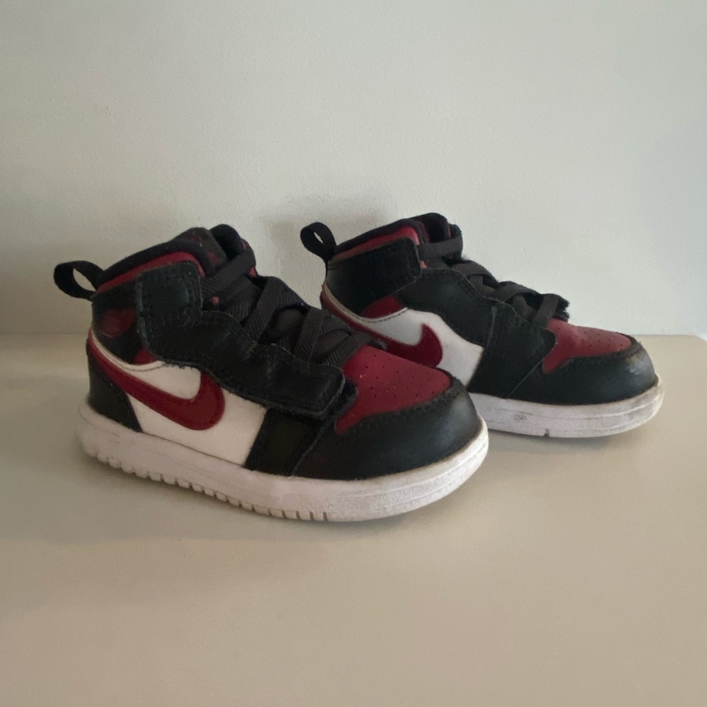 Air jordans, toddler 6c